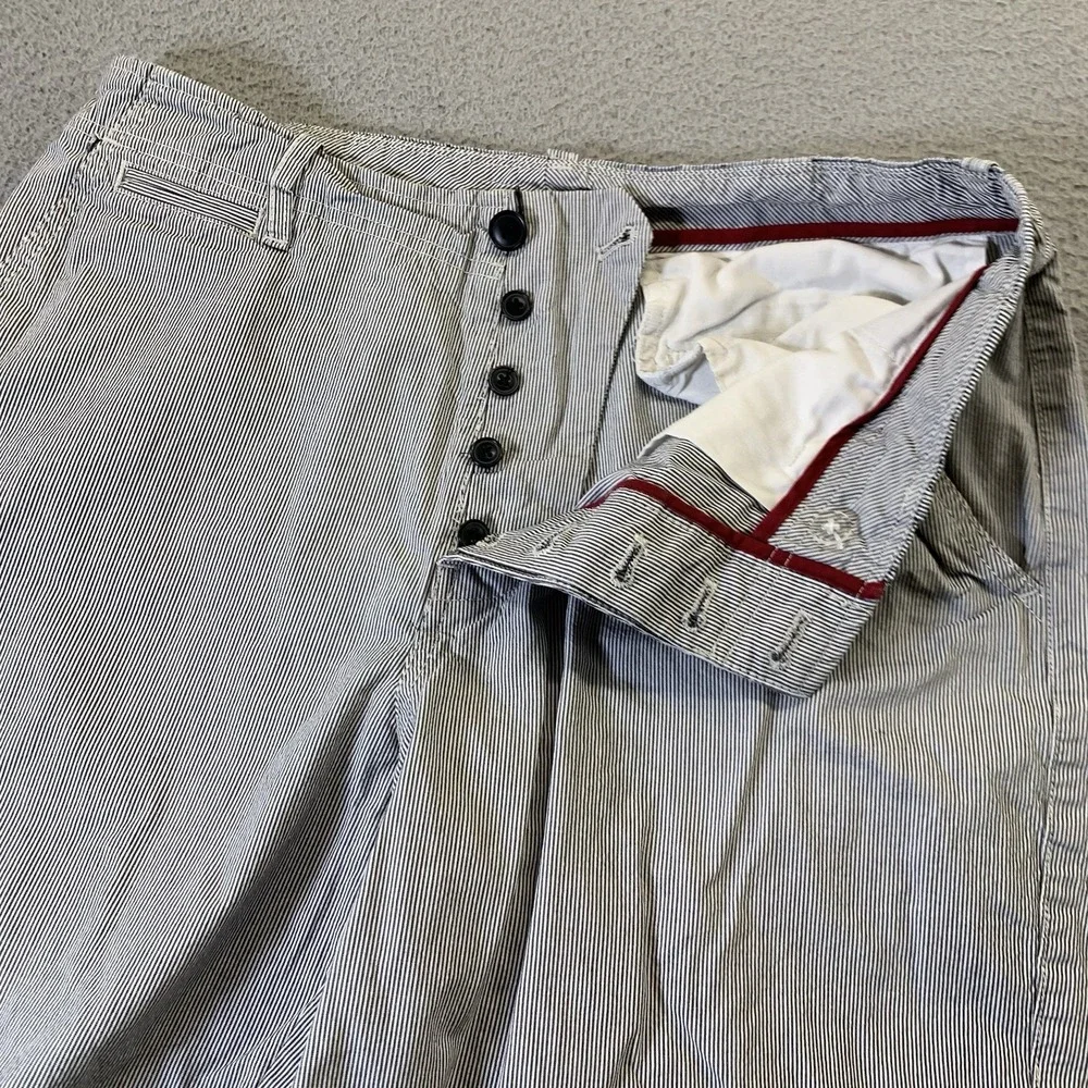 J. Crew Chino Shorts Mens 33 White Gray Stripe 10